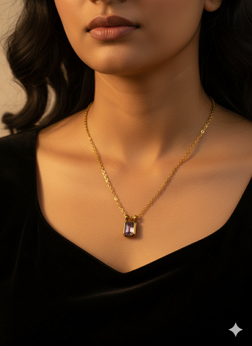 Anti tarnish chain with crystal pendant